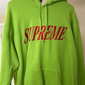 Supreme sweatshirt
